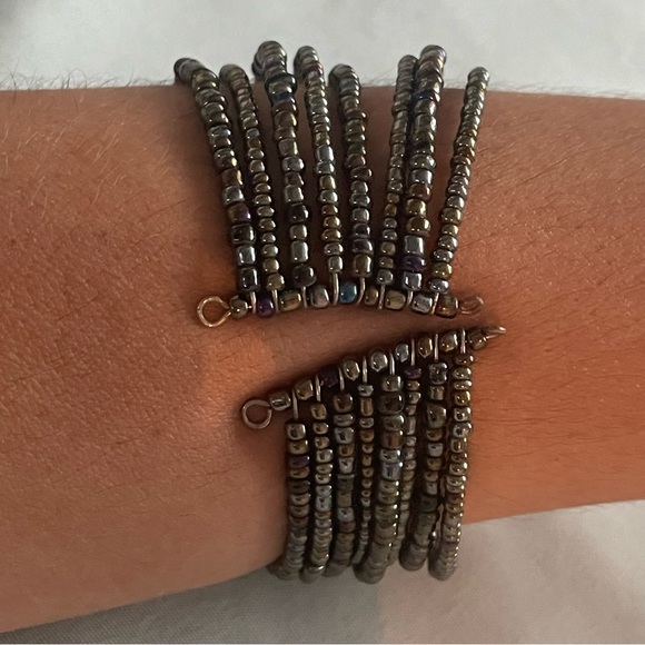 Beads Layered Necklace and bracelet jewelry set Litmus - Picture 6 of 7